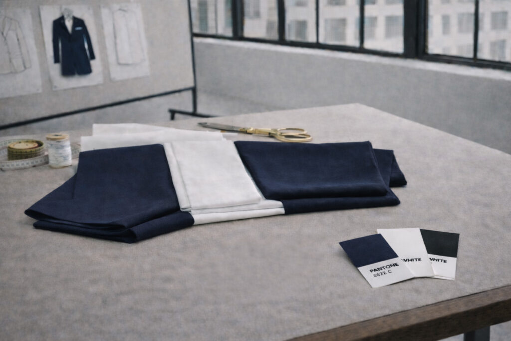 Individuelle Stoffproduktion für Corporate Fashion bei Messen und Events mit abgestimmten Farben, Materialien und Mustern.